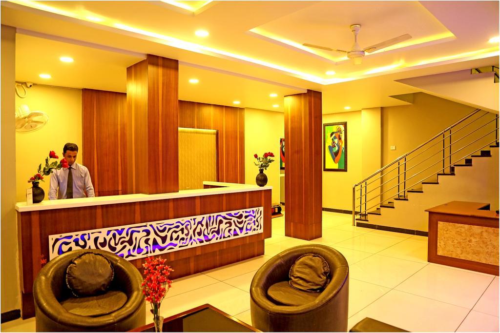 Hotel Shri Khedapati International Dewās Zewnętrze zdjęcie